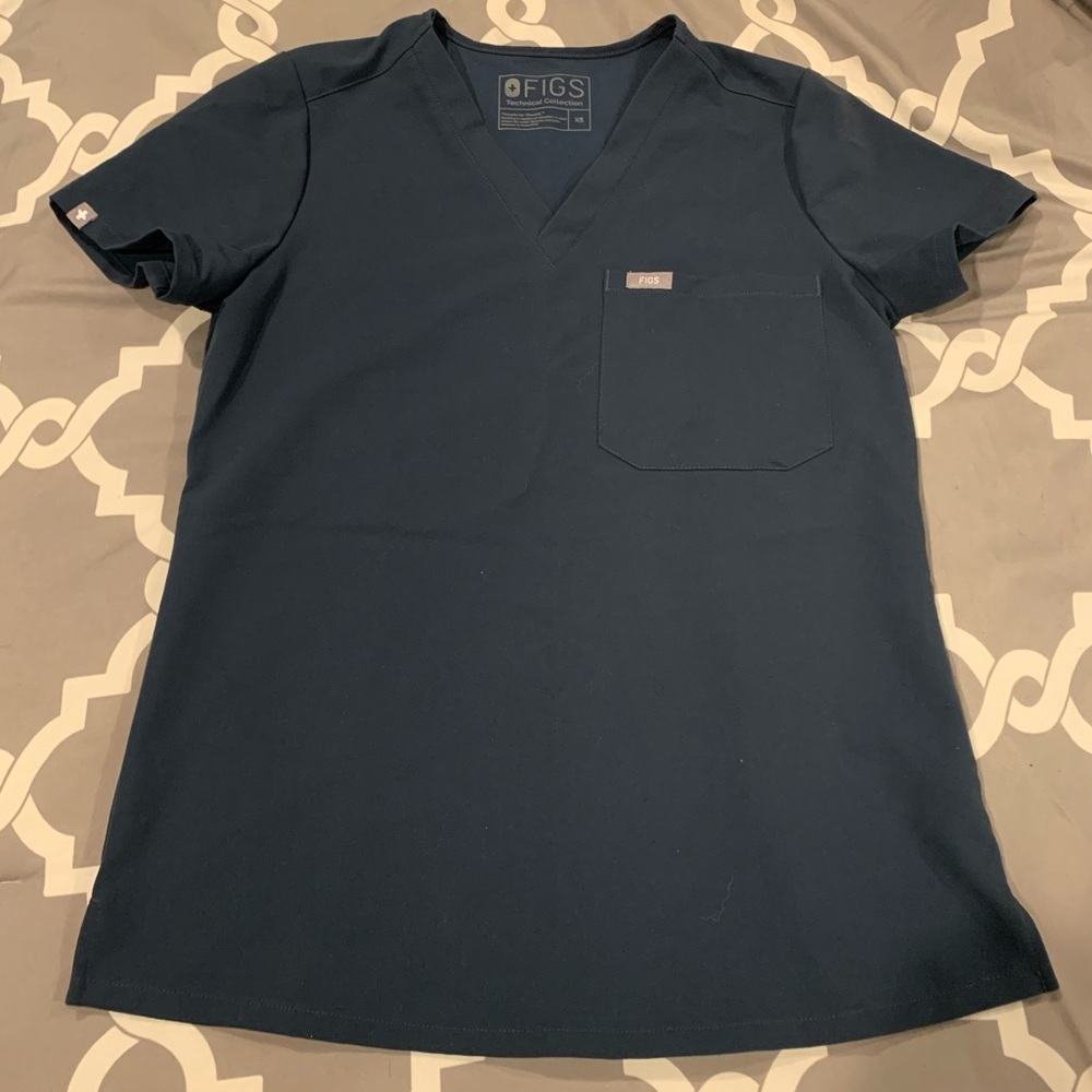 FIGS scrub top XS